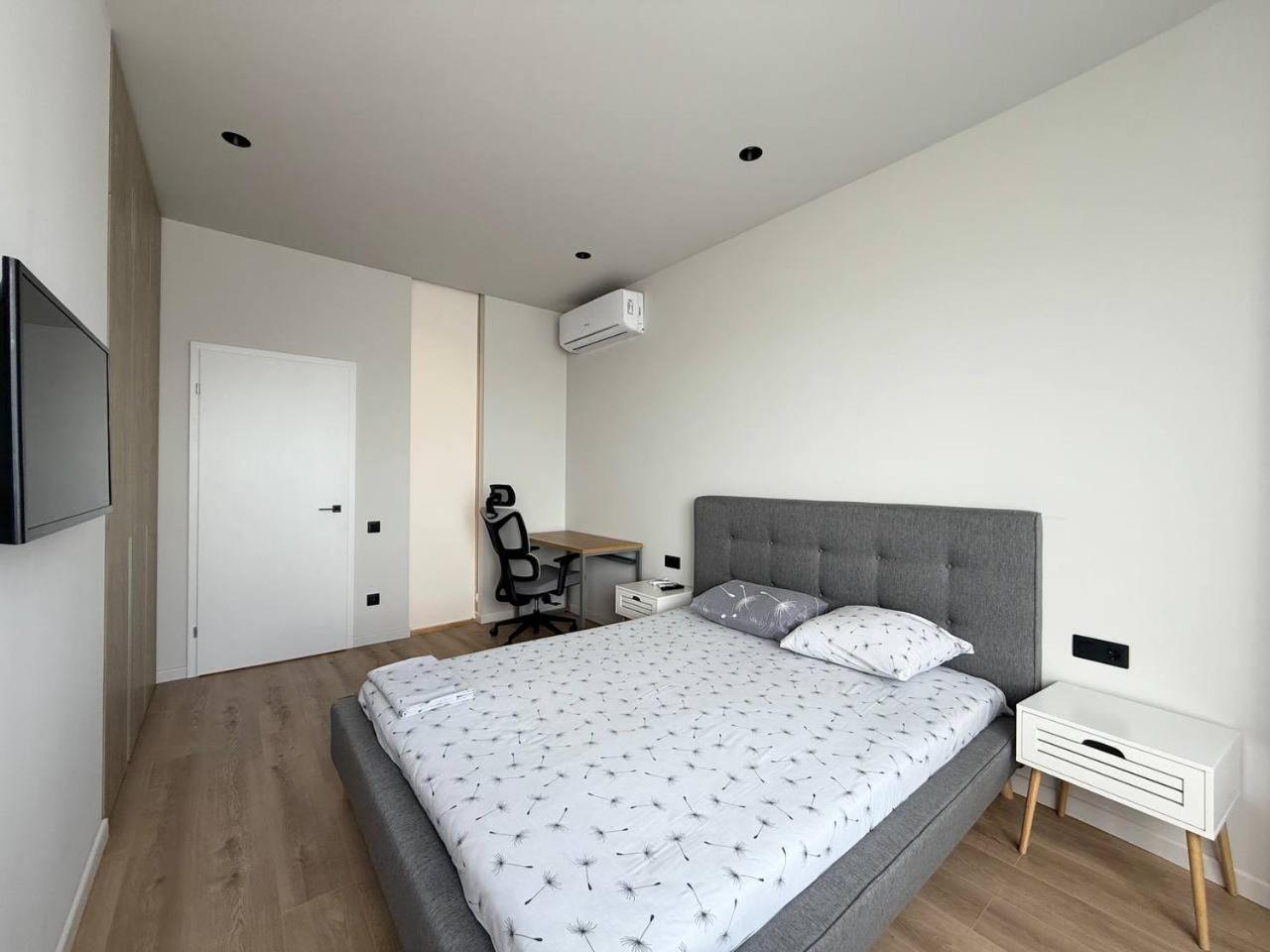Sea Symphony Luxury Apartments Odessa Exterior foto